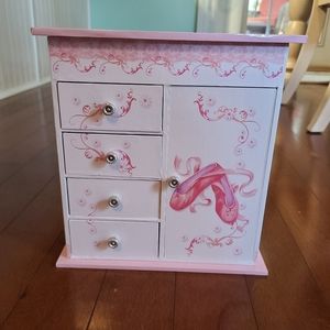 Ballerina jewelry box EUC pink and white